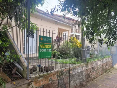 Casa com 3 Quartos à venda, 360m² no Vila Ipiranga, Porto Alegre