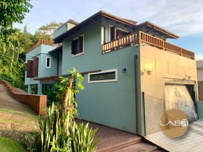 Casa de Condomínio com 3 Quartos à venda, 280m² no Cachoeira do Bom Jesus, Florianópolis