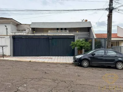 Casa de Condomínio com 4 Quartos para alugar, 280m² no Petrópolis, Londrina
