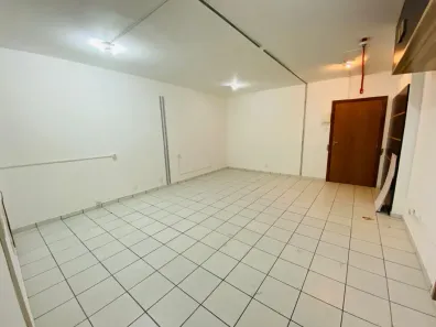 à venda, 19m² no Centro, Florianópolis