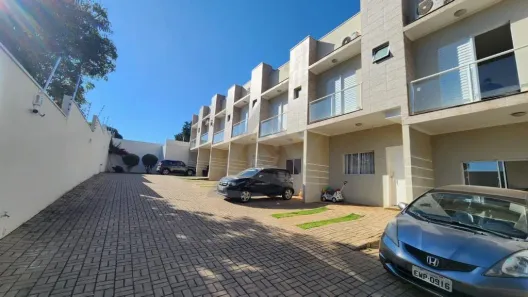 Casa de Condomínio com 2 Quartos à venda, 80m² no Parque Rural Fazenda Santa Cândida, Campinas