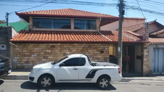 Casa com 4 Quartos à venda, 250m² no Novo Progresso, Contagem