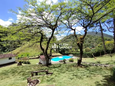 Fazenda/Sítio com 7 Quartos à venda, 500m² no , Nova Friburgo