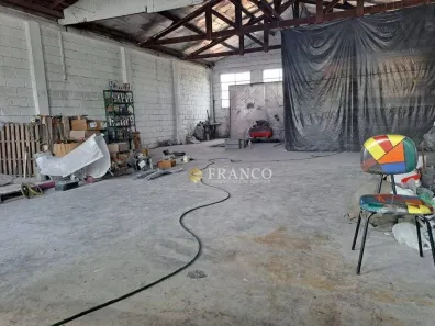 Galpão/Depósito/Armazém à venda, 540m² no Jardim Independência, Taubaté