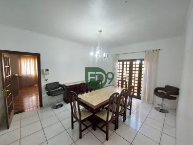 Casa com 3 Quartos à venda, 273m² no Centro, Santa Bárbara D'Oeste