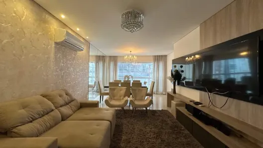 Apartamento com 3 Quartos para alugar, 132m² no Centro, Balneário Camboriú
