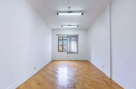 Ponto Comercial para alugar, 66m² no Liberdade, São Paulo