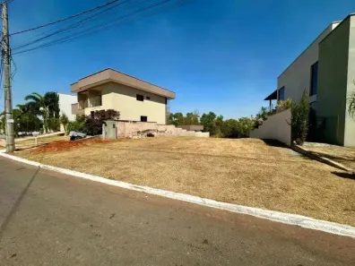 Apartamento com 1 Quarto à venda, 560m² no Condomínio do Lago 1ª Etapa, Goiânia