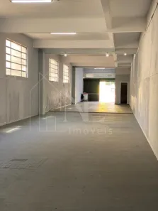 Ponto Comercial à venda, 350m² no Vila Mathias, Santos