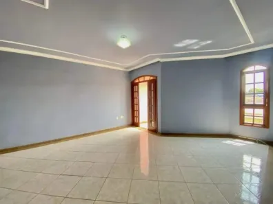 Casa com 3 Quartos à venda, 137m² no Planalto, Belo Horizonte