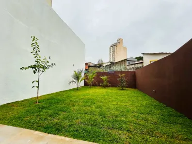 Sobrado com 2 Quartos à venda, 142m² no Vila Ipojuca, São Paulo