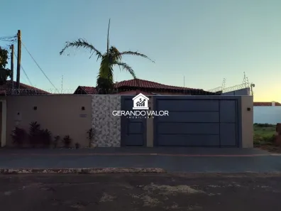 Casa com 4 Quartos à venda, 180m² no Carandá Bosque, Campo Grande