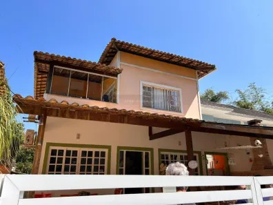 Casa de Condomínio com 3 Quartos à venda, 175m² no Badu, Niterói