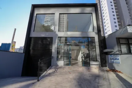 Prédio Comercial para alugar, 630m² no Cambuí, Campinas