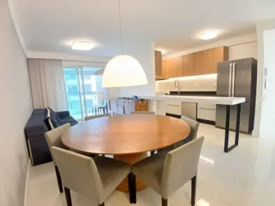 Apartamento com 2 Quartos para alugar, 103m² no Agronômica, Florianópolis
