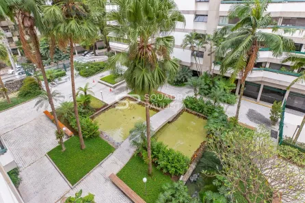 Apartamento com 4 Quartos à venda, 147m² no Vila Uberabinha, São Paulo
