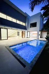 Casa de Condomínio com 3 Quartos à venda, 300m² no Nova Uberlândia, Uberlândia