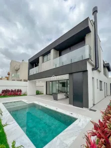 Casa de Condomínio com 4 Quartos para alugar, 380m² no Alphaville, Santana de Parnaíba
