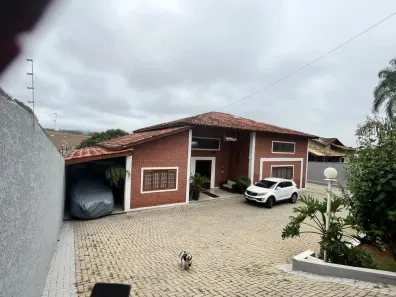 Fazenda/Sítio com 5 Quartos à venda, 360m² no Bosques da Pedra, Bragança Paulista