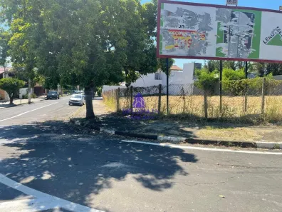 Lote/Terreno à venda, 725m² no Novo Taquaral, Campinas