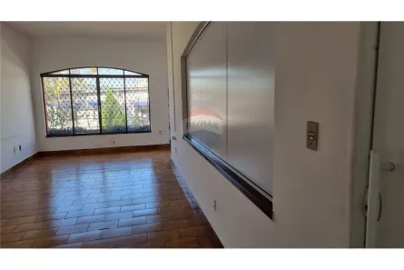 Ponto Comercial para alugar, 410m² no Centro, Bom Jesus dos Perdões
