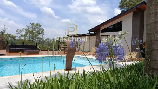 Fazenda/Sítio com 6 Quartos à venda, 2000m² no , Mairinque
