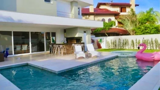 Casa com 5 Quartos à venda, 380m² no Jurerê Internacional, Florianópolis