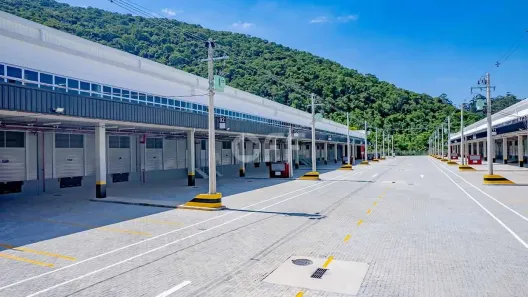 Galpão/Depósito/Armazém para alugar, 1300m² no Vila Santa Cruz, São Paulo