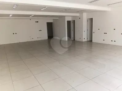 Sala Comercial para alugar, 140m² no Vila São Francisco, São Paulo