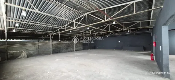 Galpão/Depósito/Armazém com 1 Quarto à venda, 540m² no Casa Grande, Diadema