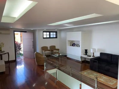 Casa de Condomínio com 3 Quartos à venda, 380m² no Rio do Ouro, São Gonçalo