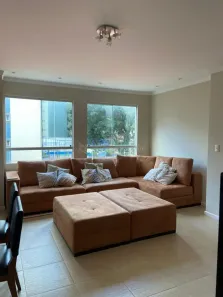 Apartamento com 3 Quartos para alugar, 130m² no Zona 07, Maringá