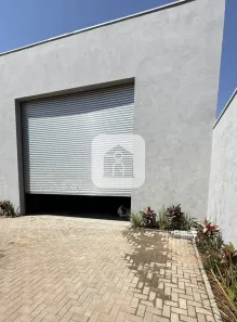 Galpão/Depósito/Armazém à venda, 295m² no Jardim Holanda, Uberlândia
