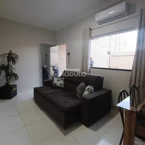 Casa com 2 Quartos à venda, 88m² no Jardim Ipanema, Uberlândia