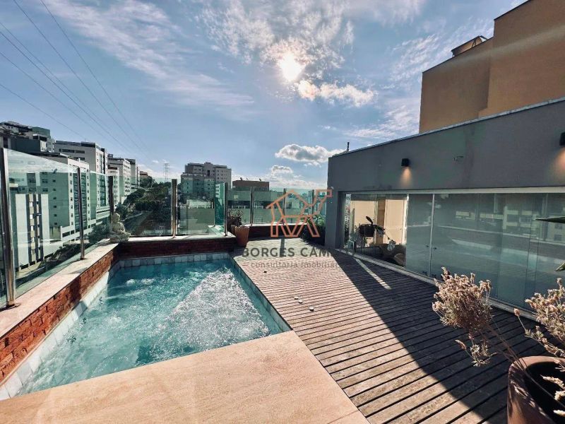 Cobertura com 4 quartos — Buritis, Belo Horizonte