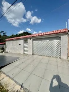 Casa com 3 Quartos para alugar, 180m² no Flores, Manaus
