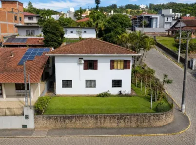 Casa com 4 Quartos à venda, 257m² no Progresso, Rio do Sul