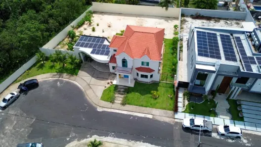 Casa de Condomínio com 5 Quartos à venda, 349m² no Ponta Negra, Manaus