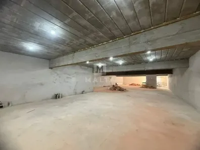 Ponto Comercial para alugar, 710m² no Jardim Industrial, Contagem