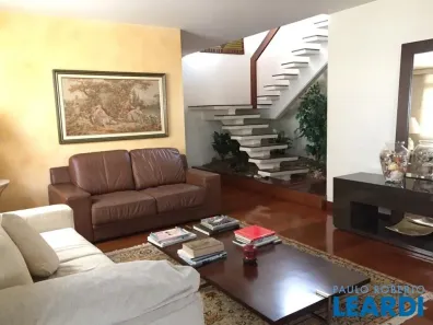 Cobertura com 4 Quartos para alugar, 700m² no Higienópolis, São Paulo