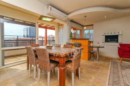 Cobertura com 3 Quartos à venda, 200m² no Passo da Areia, Porto Alegre
