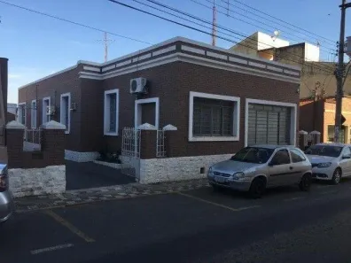 Imóvel Comercial com 3 Quartos à venda, 264m² no Centro, Monte Mor