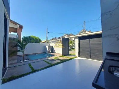 Casa de Condomínio com 4 Quartos à venda, 190m² no Vargem Pequena, Rio de Janeiro