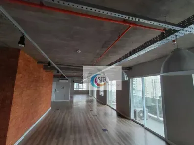 Sala Comercial para alugar, 127m² no Vila Gertrudes, São Paulo
