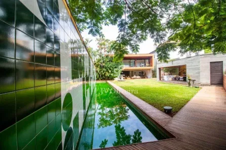 Casa com 3 Quartos à venda, 512m² no Jardim Leonor, São Paulo
