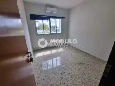 Sala Comercial para alugar, 12m² no Umuarama, Uberlândia