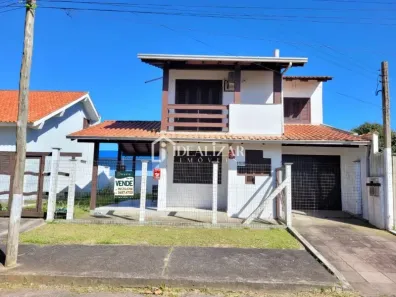 Casa com 2 Quartos à venda, 144m² no Areias Brancas, Arroio do Sal