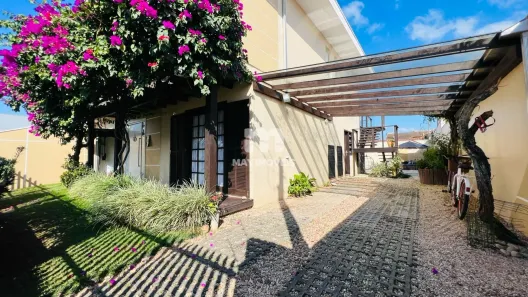 Casa com 3 Quartos à venda, 237m² no Centro, Navegantes