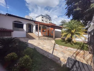 Casa com 3 Quartos para alugar, 250m² no Liberdade, Belo Horizonte