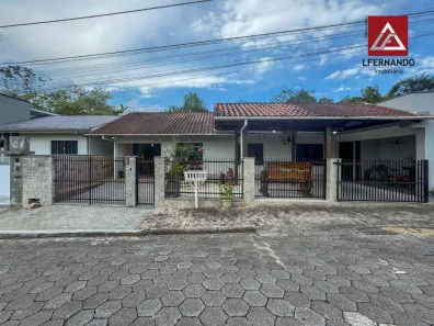 Casa com 3 Quartos à venda, 136m² no Fidélis, Blumenau